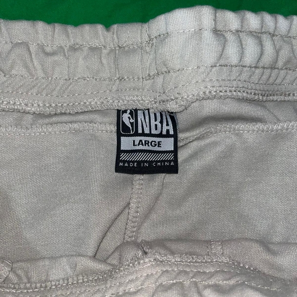 Men's NBA Pants Elastic Waist Athletic Pants Size Large - Picture 3 of 5